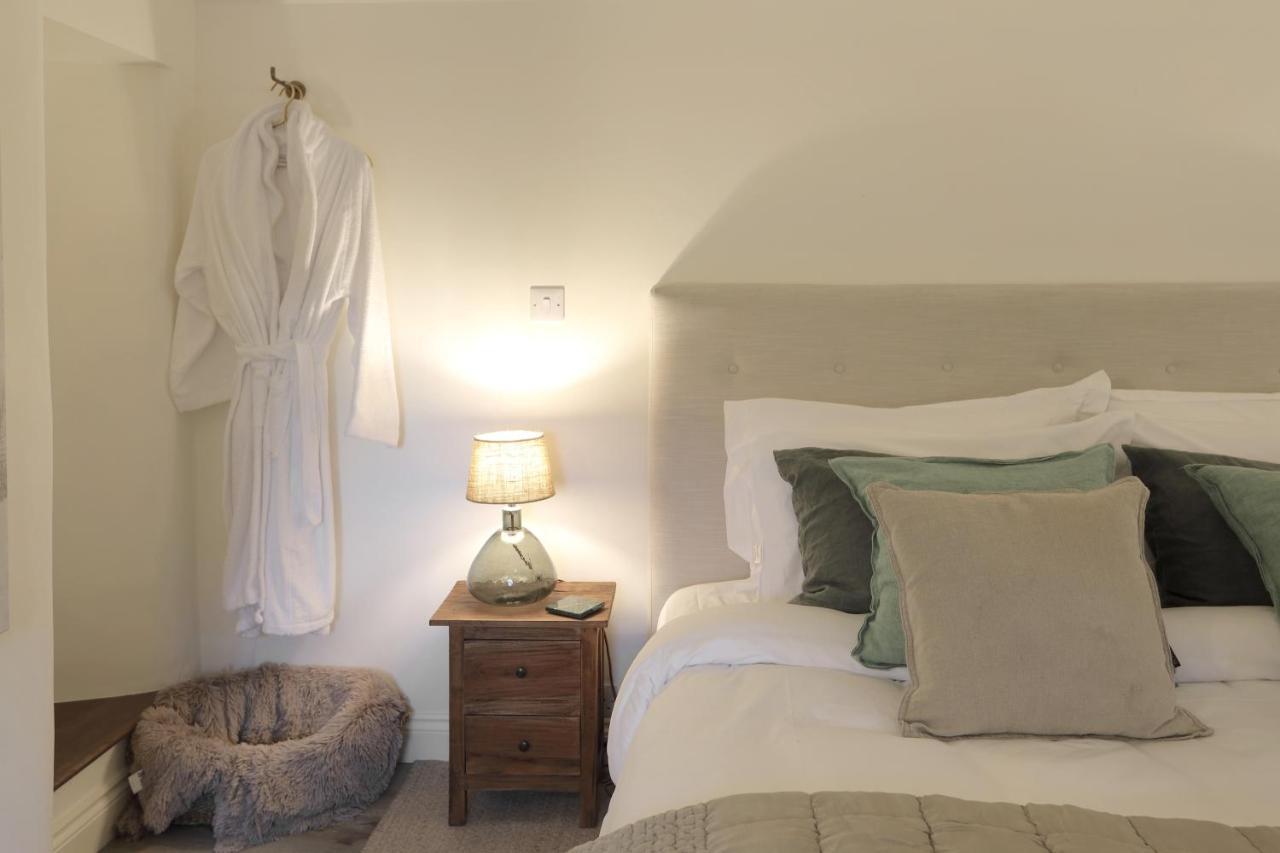The Feathered Nest Inn Westcote Экстерьер фото